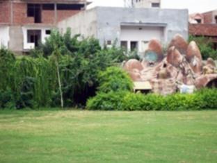 Kedar Dham Hotel Mathura Kültér fotó